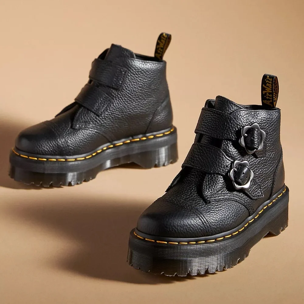 Dr. Martens Devon Flower Boots women’s - Picture 3 of 9